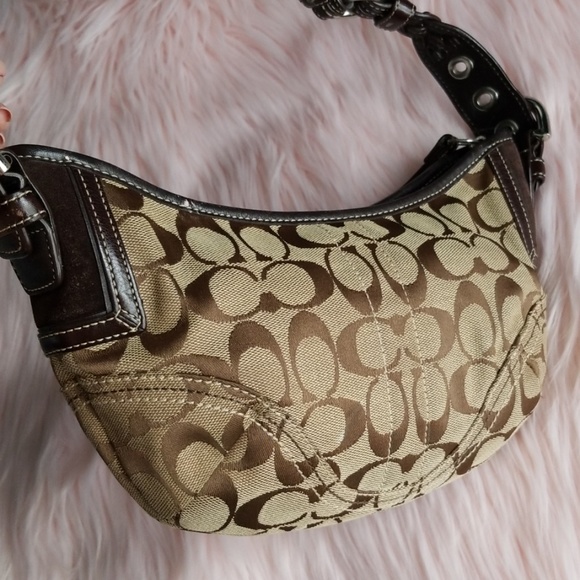 Coach Handbag - Picture 4 of 8